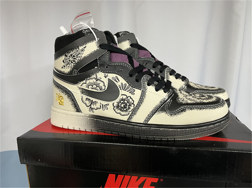 Women's Black/Cream Running Weapon Air Jordan 1 Shoes 0416